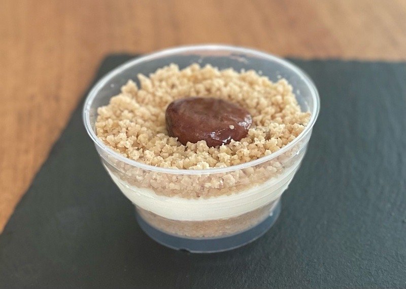 犬山土産　栗羽二重のもちたけ本店　土日限定商品のチーズケーキ