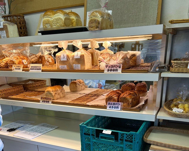 犬山城下町　まみずの里パン工房ブルーメン　店内