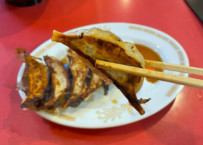 犬山城下町　中華ランチ　池田屋のどんでん丼と餃子