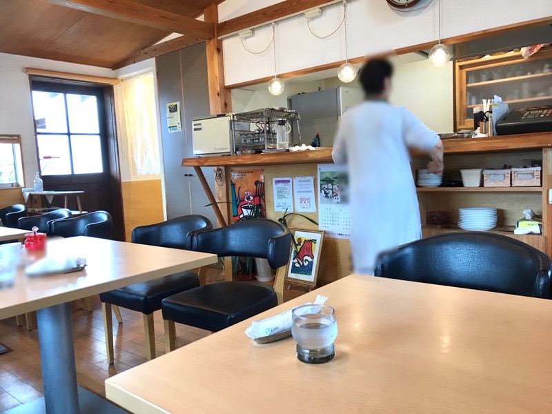犬山喫茶カスガ　カフェ　店内