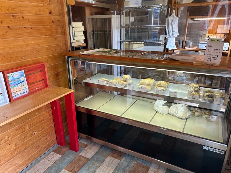 小牧テイクアウト KURAベーグル 店内