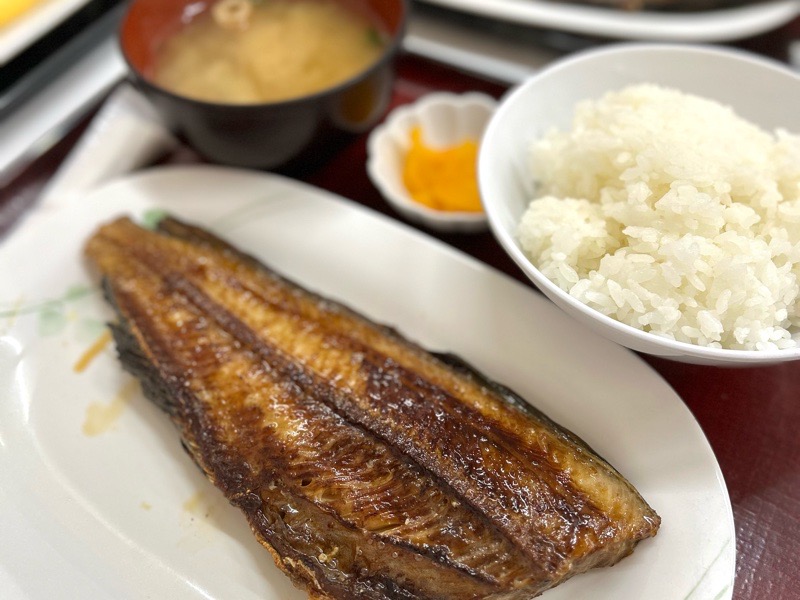 四日市ヒモノ食堂　扶桑店　定食セット