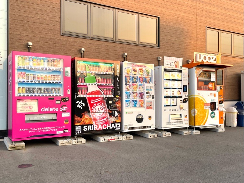 フレスポ犬山　自動販売機　自販機