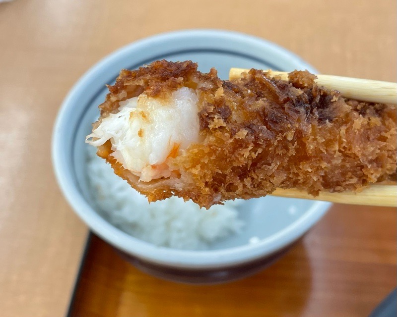岐阜県可児市　湯の華食堂で海鮮ランチ　大海老入り地魚フライ定食