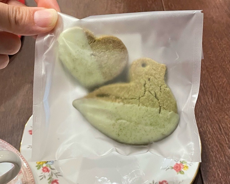 小牧カフェ　紅茶のティーハウスシマの店内お菓子　TeahouseShima