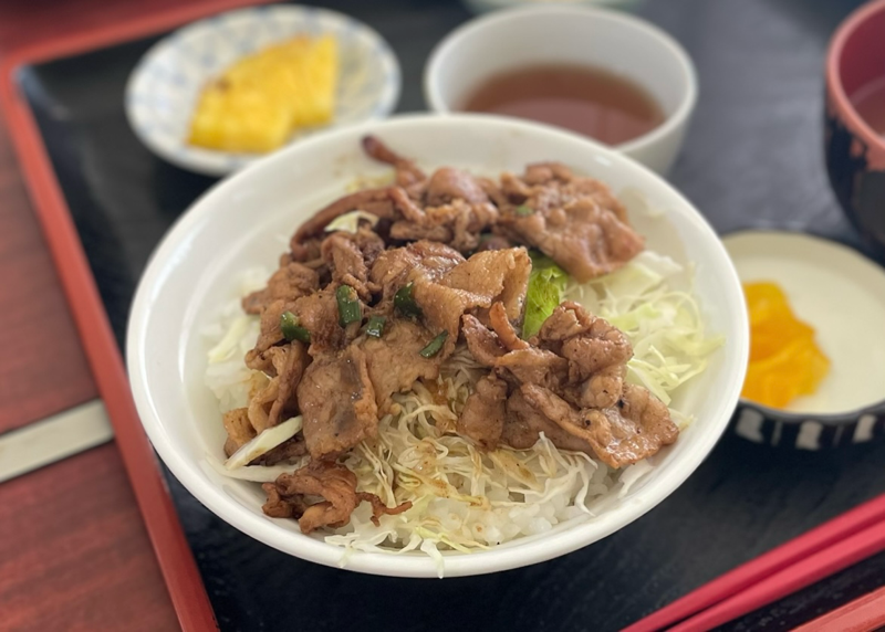 犬山ランチ　焼肉イセ　500円　焼肉丼