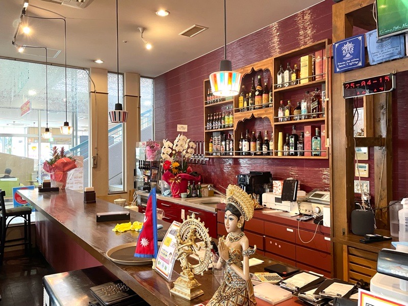 犬山キャスタ　カレーランチ　SAGUNの店内
