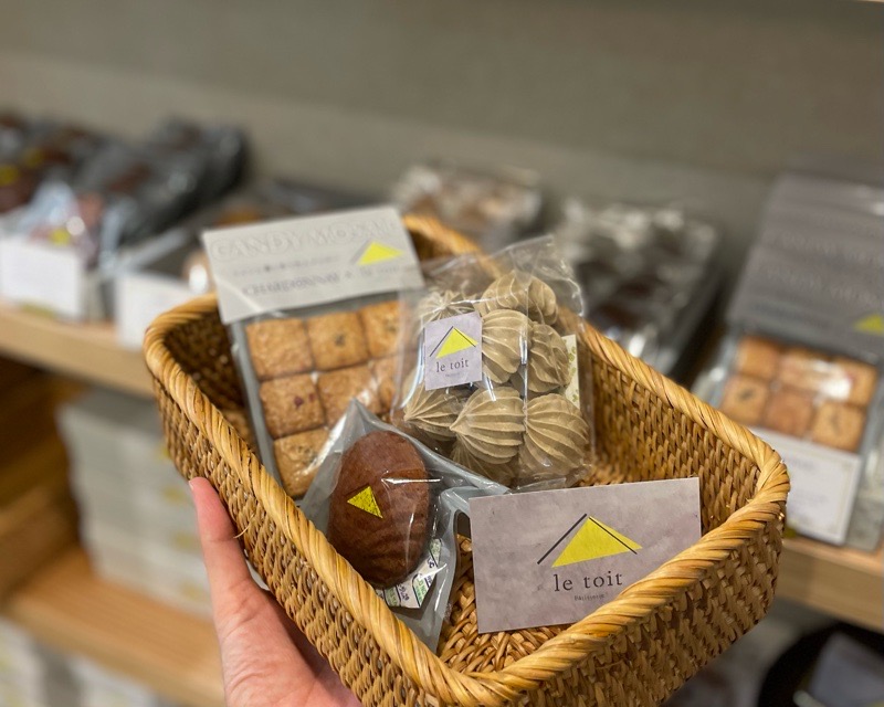 犬山ケーキ　パティスリールトワの焼き菓子