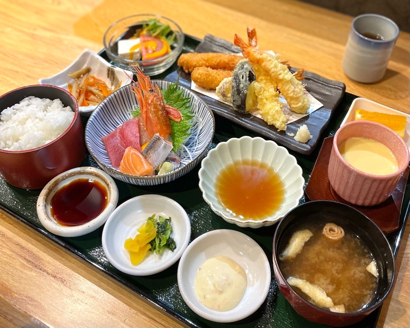 犬山ランチ　刺身天ぷら割烹かんの　海老えび御膳