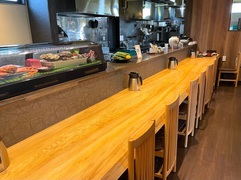 刺身天ぷら割烹かんの　店内