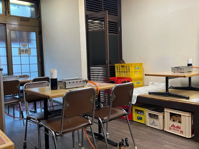 犬山駅西口すぐ　焼肉の松屋　店内