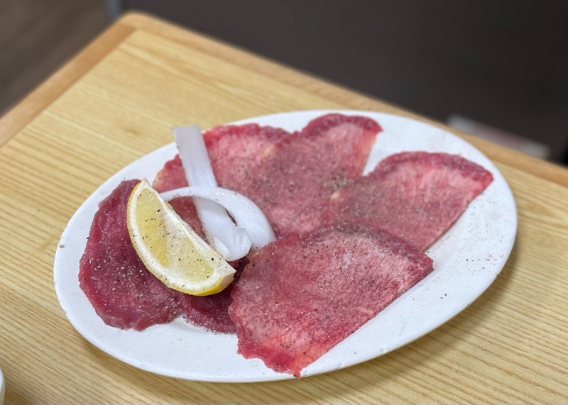 犬山駅西口　焼肉の松屋　タン