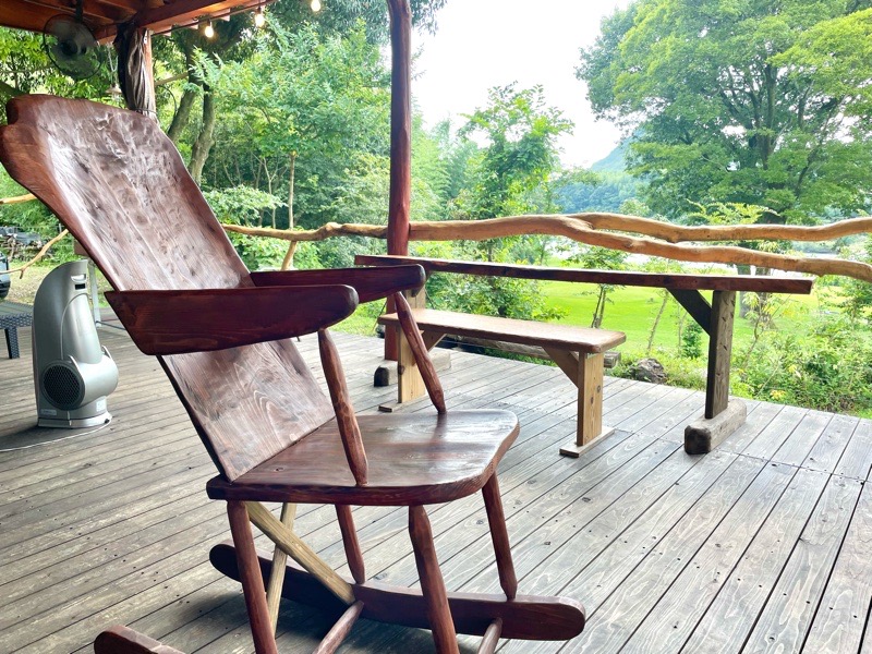 犬山カフェ　CafeWITCHのテラス席　cafeウィッチ