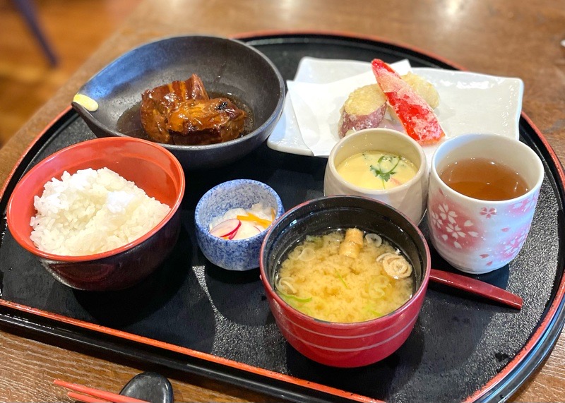 江南ランチ　心陽家の平日ランチ　こはるや御膳