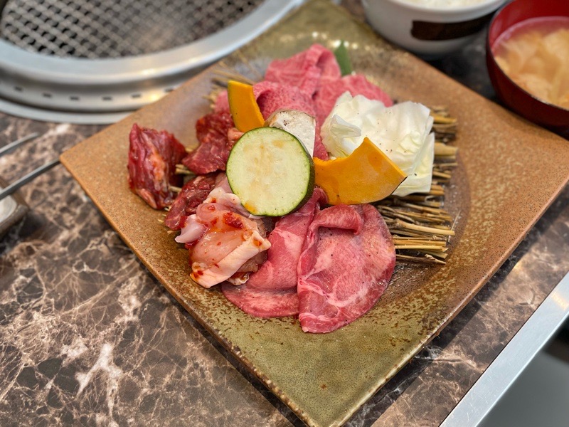 江南市グルメ　川嶋屋ランチ　焼肉