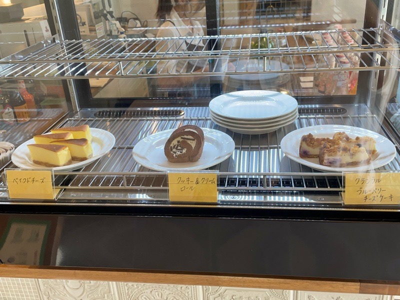 江南ランチ　リゾートカフェトイトイトイ　toitoitoiのケーキ