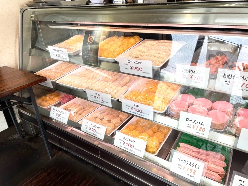美濃加茂テイクアウト　精肉店　肉のかた山の品揃え