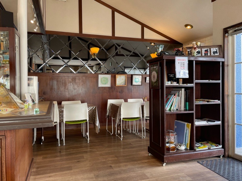犬山ランチ　cafe団らんの店内