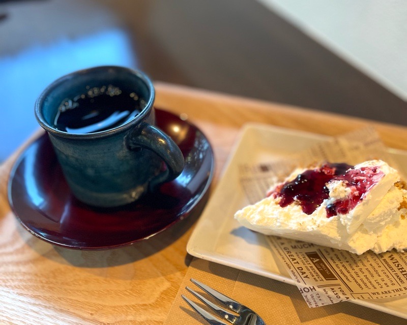 犬山 和カフェ入野　ふわふわレアチーズケーキ　Ｙブレンド