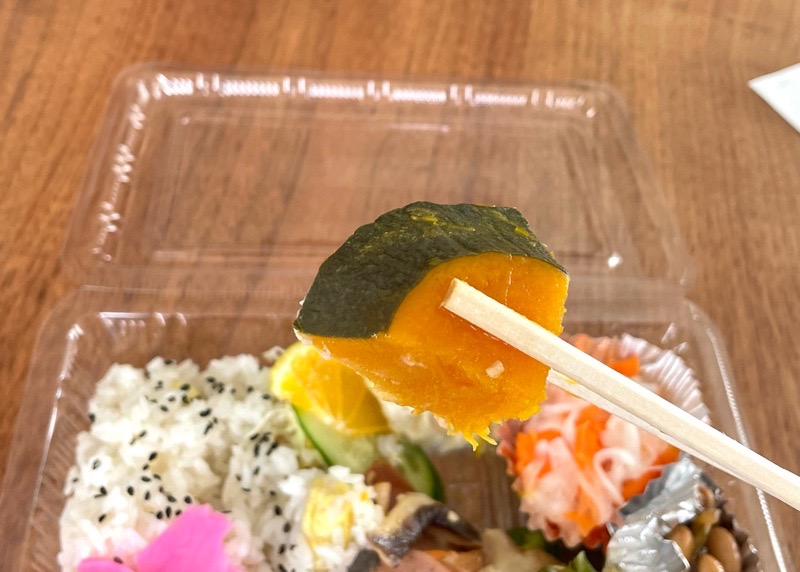 犬山テイクアウト　花弁当　おかず