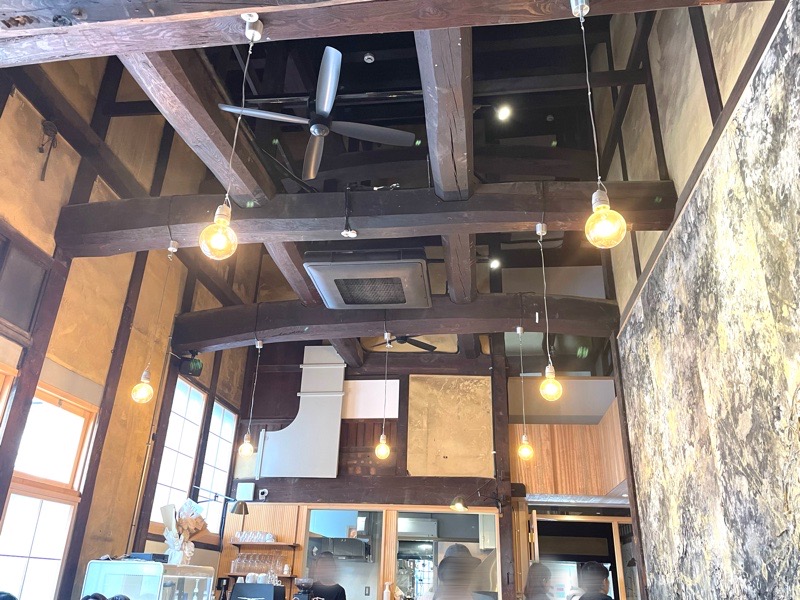 犬山城下町 パンとエスプレッソと犬山城 店内