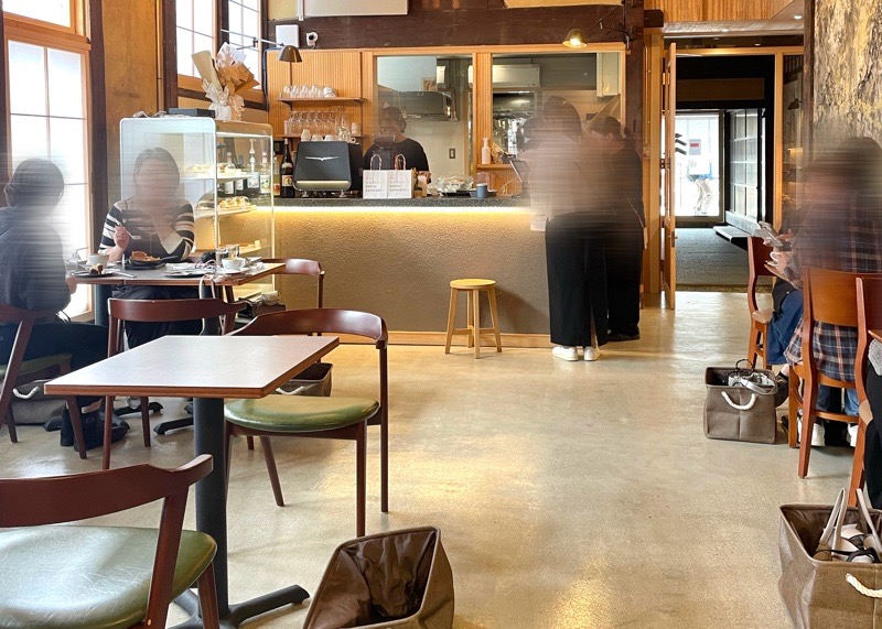 パンとエスプレッソと犬山城 店内