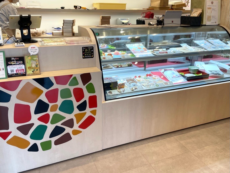 犬山お土産 ココトモファーム犬山梅坪店 ケーキ