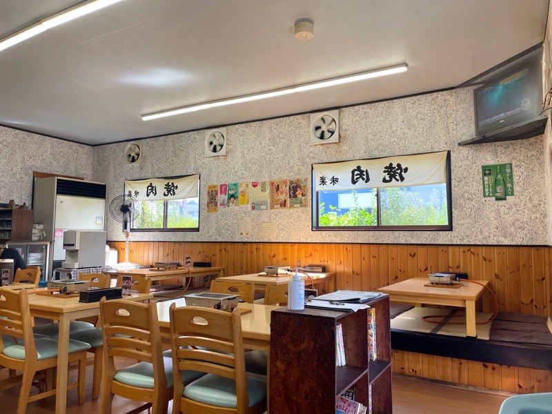 犬山焼肉　味楽のお肉　ランチタイム営業　店内