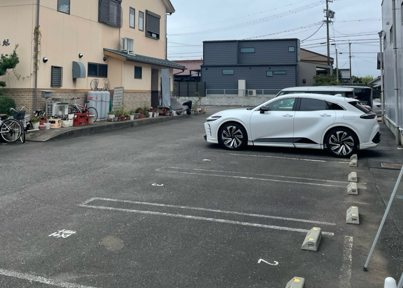 犬山ランチ　カフェプラスアルファ　cafe+αの駐車場