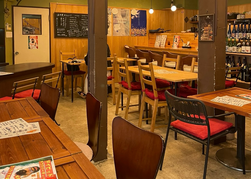 犬山城下町　江口屋の夜の部　店内