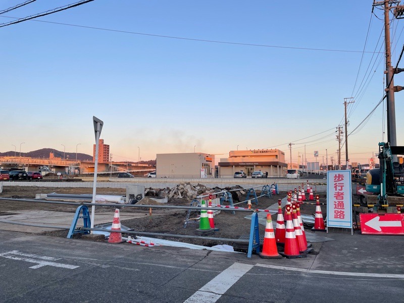ル・スリジェダムール犬山店が移転　犬山梅坪