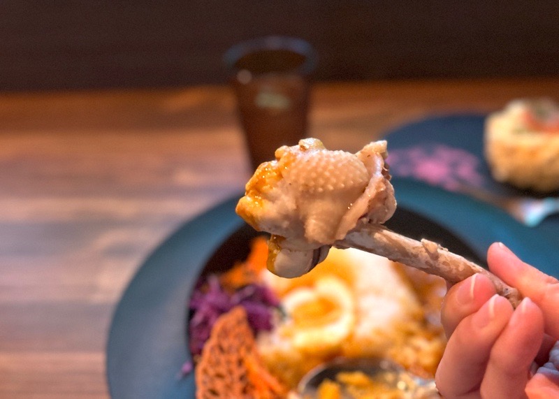 犬山駅ランチ　スパイスカレー＆アクアリウム水流　名古屋コーチンのバターチキンカレー