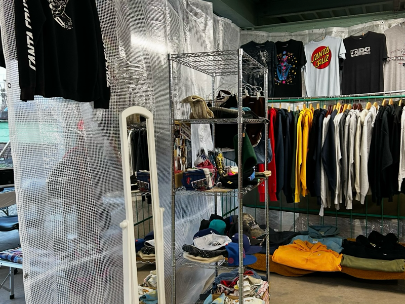 古着屋WAKO 店内