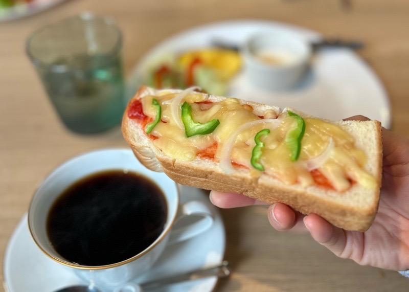 大口町モーニング　カフェ　cafe la famille