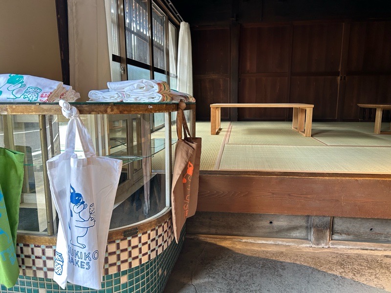 可児市テイクアウト　TSUKIKO菓子屋のイートイン