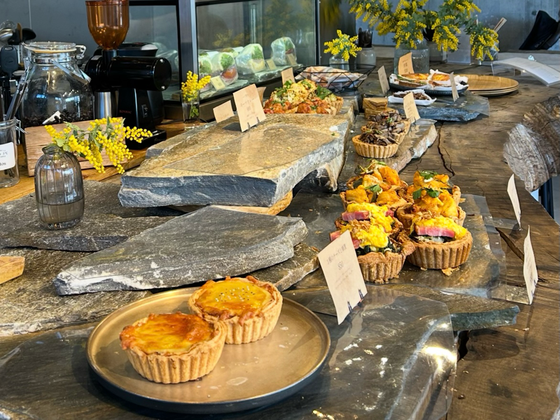 春日井ブランチ　キッシュのQuitos　店内