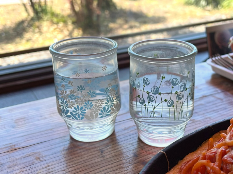 一宮ランチ　喫茶ミントの壁　