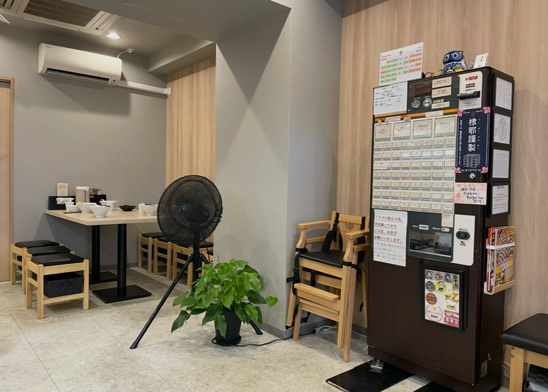 犬山ラーメン 麺屋伊藤の店内