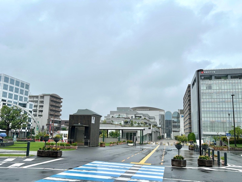 こまき駅前ビヤガーデン 場所