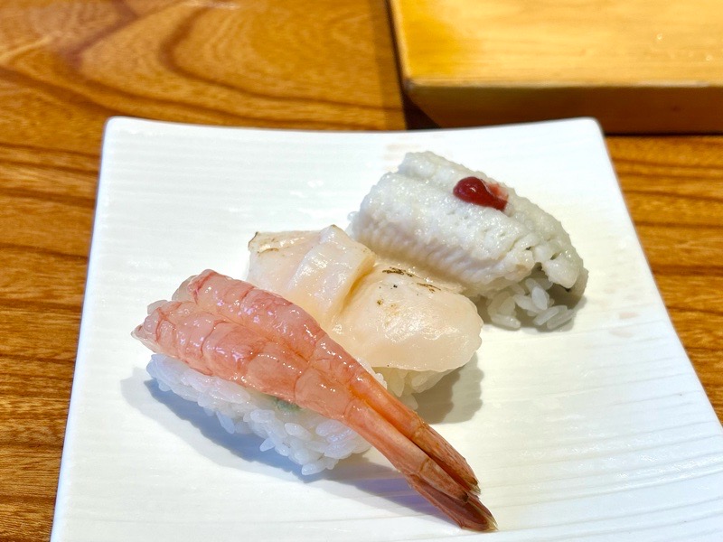 犬山お寿司　すし湊　ランチ　握りセット
