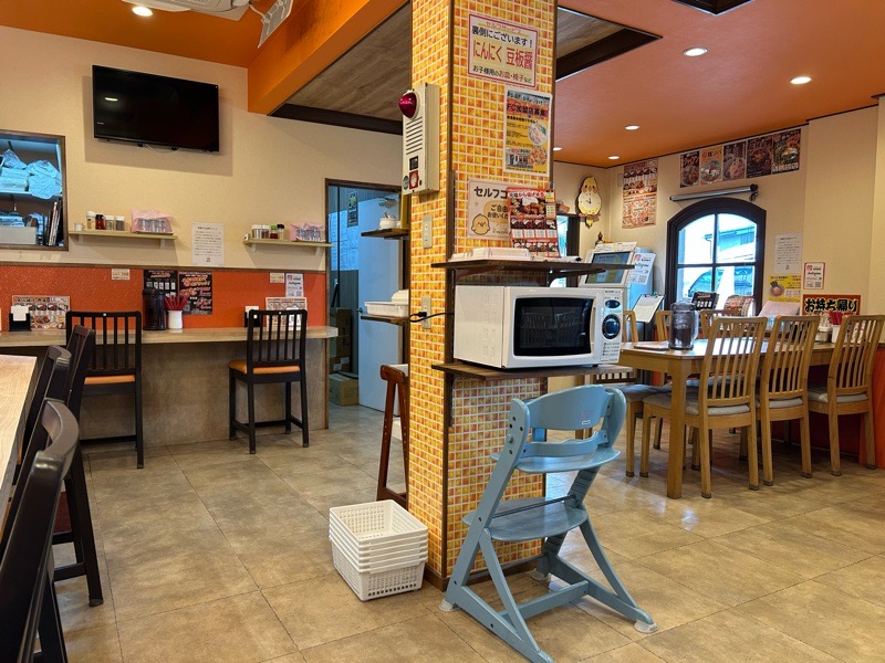 鶏そばから揚げ らーめんえびす江南店　店内