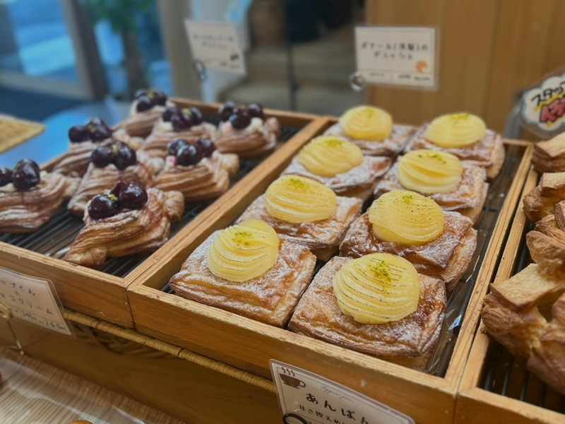 一宮パン屋 テッペンパン テイクアウト 品揃え
