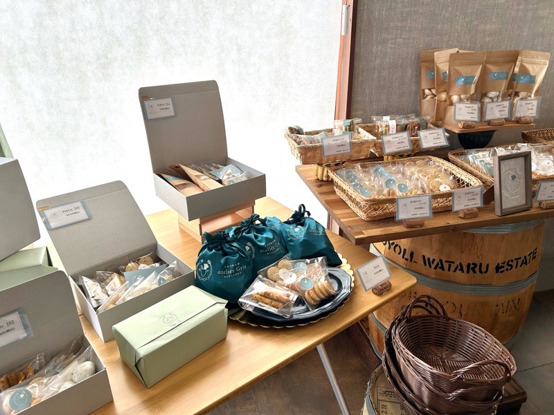 江南市ケーキ 気まぐれ工房アトリエグリ 店内