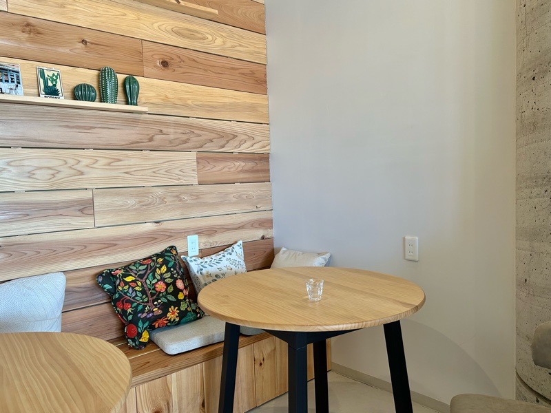 各務原市 鵜沼駅 城山テラス 花豆風月の店内