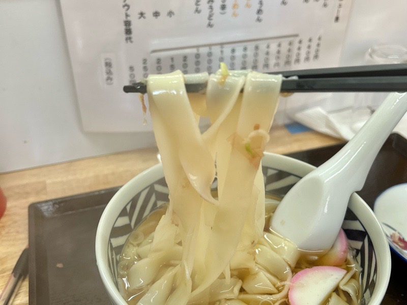 大口町グルメ　きしめんうどんナルト