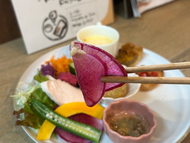 小牧カフェ SOLAbyhanaria バーニャプレート付きパスタランチ